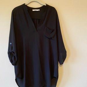 Women’s tunic length blouse